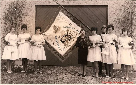Fahnen- und Feuerspritzenweihe 1962.jpg